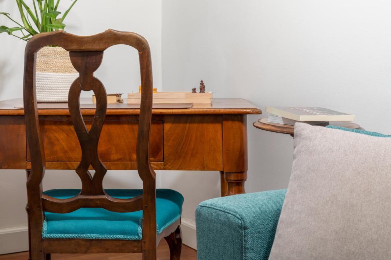 Colombina With Canal View Apartamento *